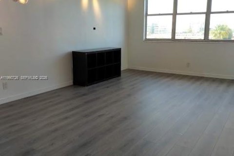 Copropriété à vendre à Miami, Floride: 1 chambre, 64.94 m2 № 2052184 - photo 7