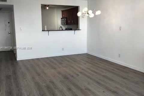 Copropriété à vendre à Miami, Floride: 1 chambre, 64.94 m2 № 2052184 - photo 8