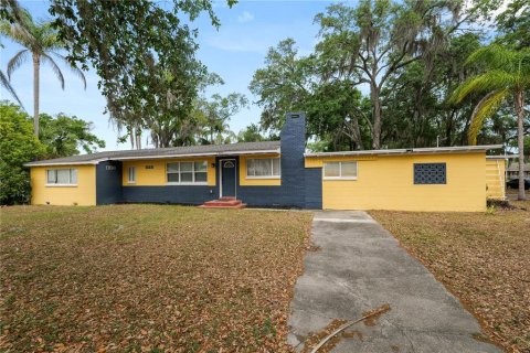 Villa ou maison à Lakeland, Floride 4 chambres, 170.48 m2 № 2094200