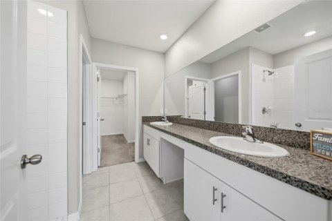 Купить виллу или дом в Гудзон, Флорида 12 комнат, 221.94м2, № 2151865 - фото 15