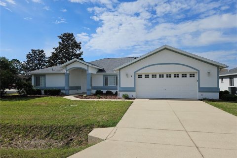 Villa ou maison à Ocala, Floride 3 chambres, 188.31 m2 № 2098866