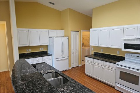 Casa en venta en Ocala, Florida, 3 dormitorios, 188.31 m2 № 2098866 - foto 9