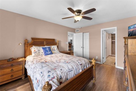 Condominio en venta en Clearwater, Florida, 2 dormitorios, 98.48 m2 № 1718110 - foto 24