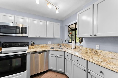 Condominio en venta en Clearwater, Florida, 2 dormitorios, 98.48 m2 № 1718110 - foto 3
