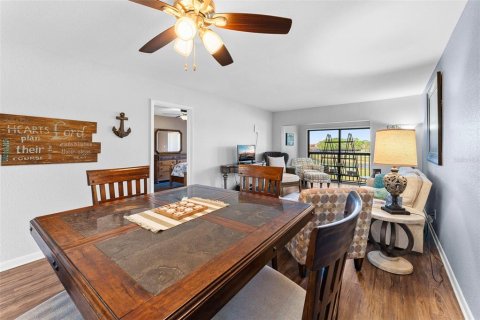 Condominio en venta en Clearwater, Florida, 2 dormitorios, 98.48 m2 № 1718110 - foto 12