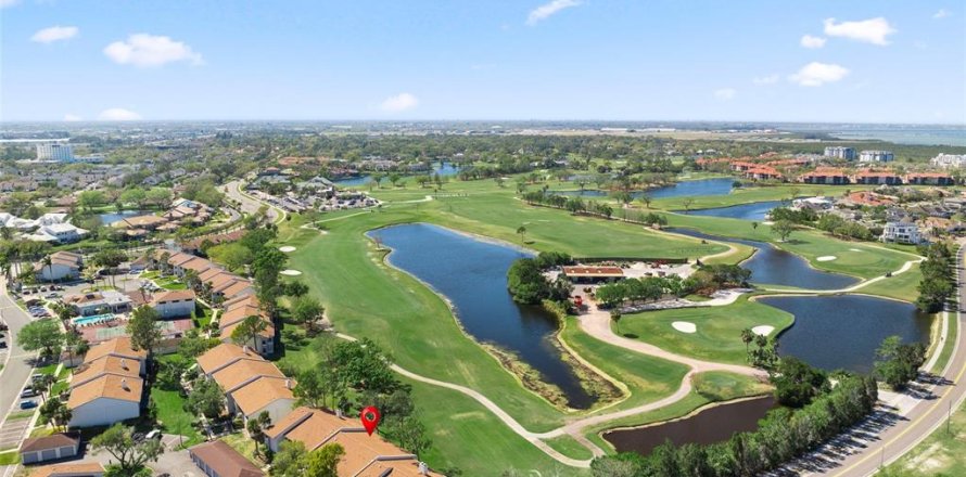 Condominio en Clearwater, Florida, 2 dormitorios  № 1718110