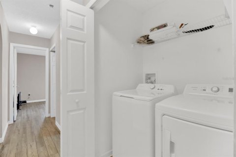 Купить виллу или дом в Киссимми, Флорида 6 комнат, 123.75м2, № 1721523 - фото 7