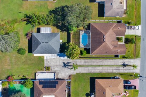 Купить виллу или дом в Киссимми, Флорида 6 комнат, 123.75м2, № 1721523 - фото 16
