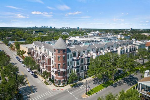 Купить кондоминиум в Винтер-Парк, Флорида 7 комнат, 289.11м2, № 2152230 - фото 2