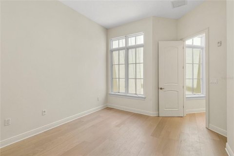 Купить кондоминиум в Винтер-Парк, Флорида 7 комнат, 289.11м2, № 2152230 - фото 28