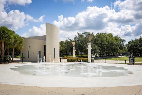 Townhouse in Fish Hawk, Florida 3 bedrooms, 157.56 sq.m. № 2221635 - photo 17