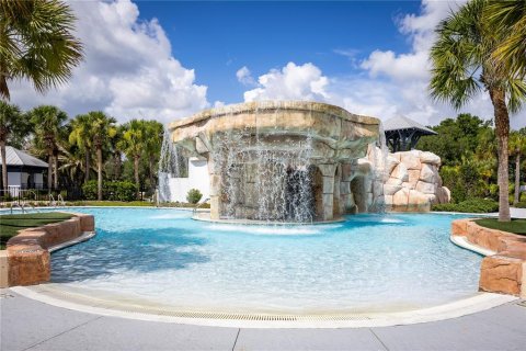 Townhouse in Fish Hawk, Florida 3 bedrooms, 157.56 sq.m. № 2221635 - photo 23