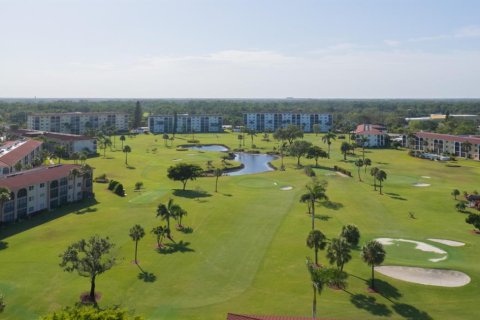 Copropriété à louer à Naples, Floride: 2 chambres, 123.28 m2 № 2254647 - photo 14
