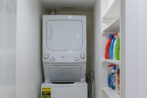 Copropriété à louer à Naples, Floride: 2 chambres, 123.28 m2 № 2254647 - photo 12