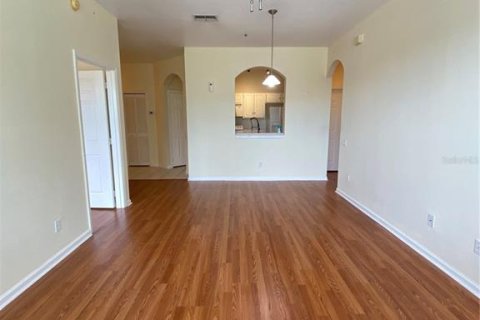 Condo in Orlando, Florida, 2 bedrooms  № 1652007 - photo 5