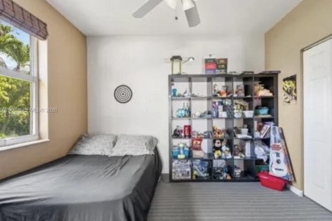 Купить виллу или дом в Корал-Спрингс, Флорида 3 комнаты, 211.63м2, № 2066512 - фото 11