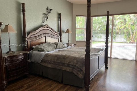 Купить виллу или дом в Корал-Спрингс, Флорида 3 комнаты, 211.63м2, № 2066512 - фото 5