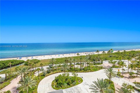 Copropriété à louer à Miami Beach, Floride: 2 chambres, 156.08 m2 № 2385013 - photo 23