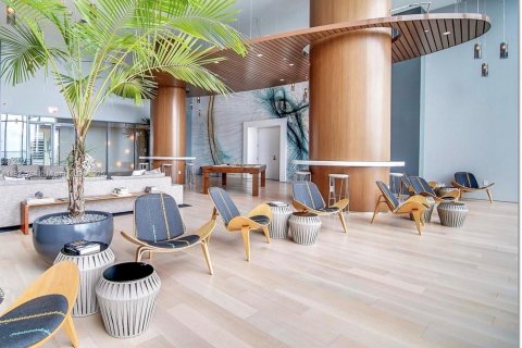 Condo in Miami, Florida, 2 bedrooms № 1975715 - photo 2