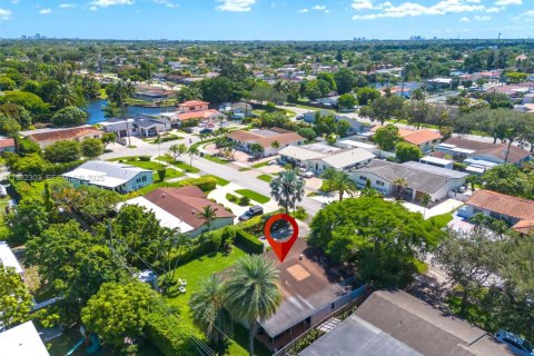Villa ou maison à vendre à Miami, Floride: 3 chambres, 124.12 m2 № 1991481 - photo 30