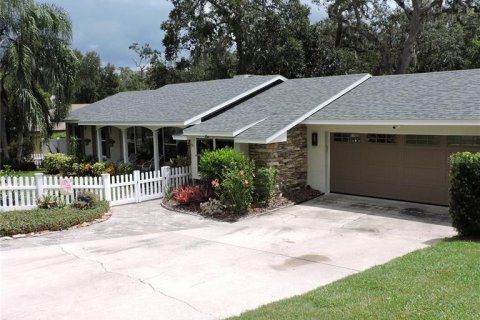 House in Mount Dora, Florida 3 bedrooms, 178.28 sq.m. № 1918941 - photo 7