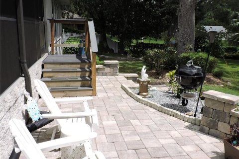 House in Mount Dora, Florida 3 bedrooms, 178.28 sq.m. № 1918941 - photo 18