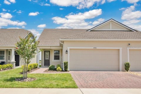 Apartamento en alquiler en Clermont, Florida, 3 dormitorios, 175.59 m2 № 1917162 - foto 1