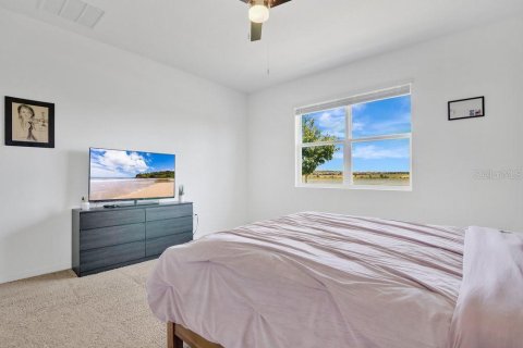 Apartamento en alquiler en Clermont, Florida, 3 dormitorios, 175.59 m2 № 1917162 - foto 13