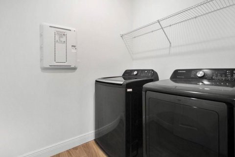 Apartamento en alquiler en Clermont, Florida, 3 dormitorios, 175.59 m2 № 1917162 - foto 23