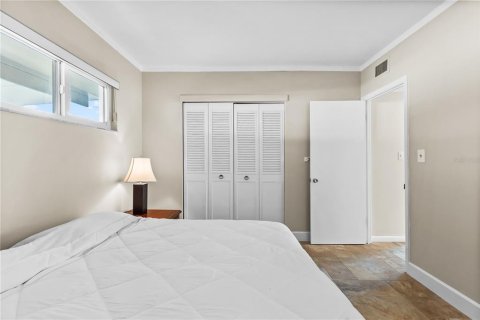 Condo in New Smyrna Beach, Florida, 2 bedrooms  № 1256342 - photo 11