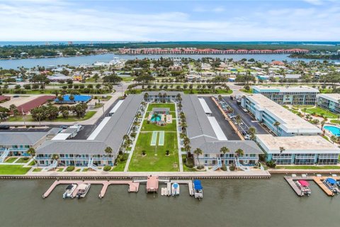 Condo in New Smyrna Beach, Florida, 2 bedrooms  № 1256342 - photo 18