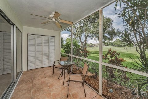 Condo in Largo, Florida, 2 bedrooms  № 1883383 - photo 28