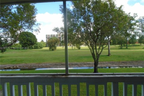 Copropriété à vendre à Lauderhill, Floride: 2 chambres, 106.65 m2 № 1923958 - photo 18