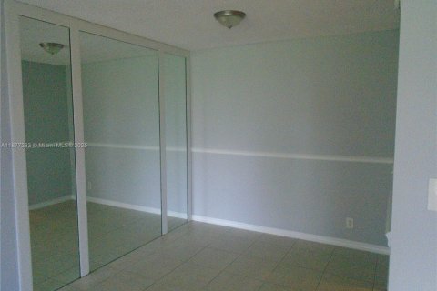 Copropriété à vendre à Lauderhill, Floride: 2 chambres, 106.65 m2 № 1923958 - photo 20