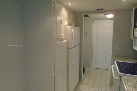 Copropriété à vendre à Lauderhill, Floride: 2 chambres, 106.65 m2 № 1923958 - photo 23