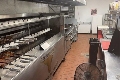 Commercial property in St. Lucie, Florida № 1939620 - photo 13