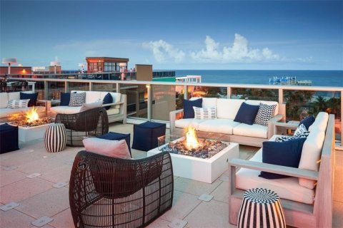 Condominio en alquiler en Pompano Beach, Florida, 2 dormitorios, 72.46 m2 № 1118614 - foto 1