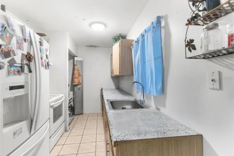 Купить коммерческую недвижимость в Спринг-Хилл, Флорида 4 спальни, 150.32м2, № 1909179 - фото 18