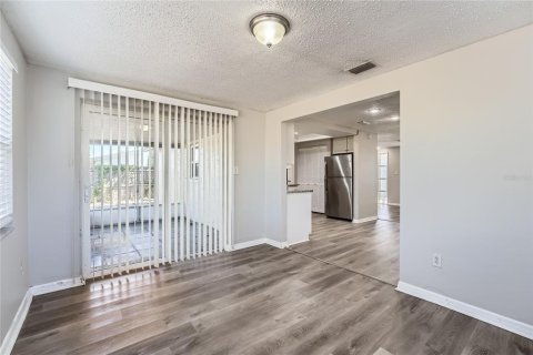 Casa en venta en Port Richey, Florida, 3 dormitorios, 115.57 m2 № 1540274 - foto 4
