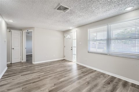 Casa en venta en Port Richey, Florida, 3 dormitorios, 115.57 m2 № 1540274 - foto 3