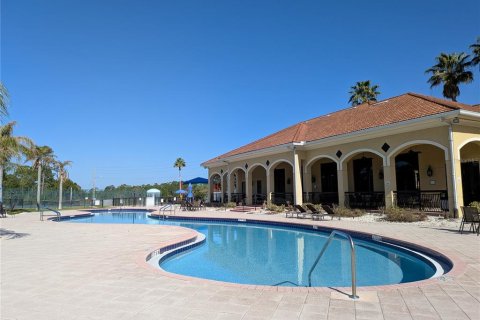 Townhouse in Poinciana, Florida 4 bedrooms, 158.03 sq.m. № 2103603 - photo 6