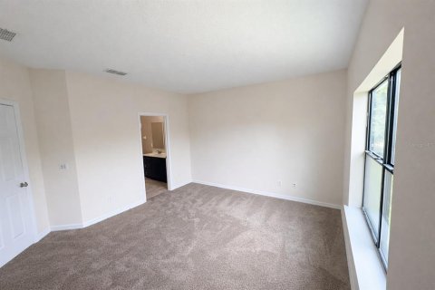 Townhouse in Poinciana, Florida 4 bedrooms, 158.03 sq.m. № 2103603 - photo 12