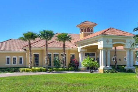 Townhouse in Poinciana, Florida 4 bedrooms, 158.03 sq.m. № 2103603 - photo 4