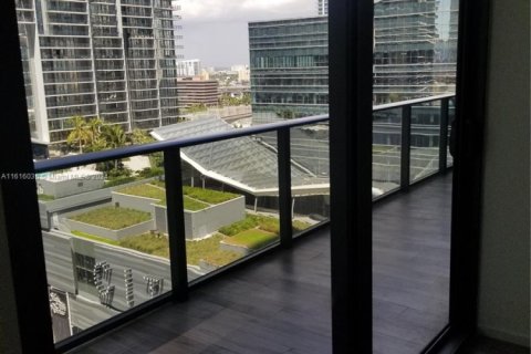 Condo in Miami, Florida, 2 bedrooms  № 1703127 - photo 18