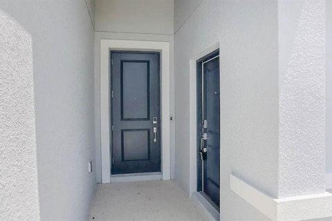 Villa ou maison à vendre à Edgewater, Floride: 4 chambres, 195.93 m2 № 1827716 - photo 6
