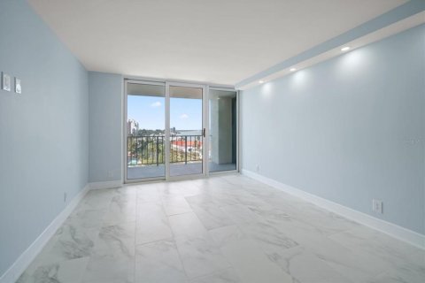 Condo in Clearwater, Florida, 2 bedrooms  № 1687072 - photo 21