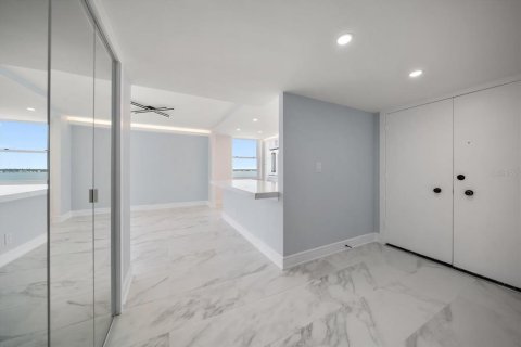 Condo in Clearwater, Florida, 2 bedrooms  № 1687072 - photo 28