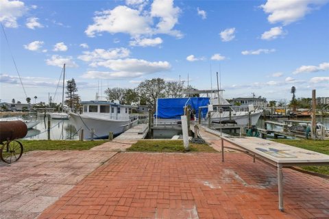 Casa en venta en Madeira Beach, Florida, 3 dormitorios, 146.97 m2 № 1628985 - foto 18