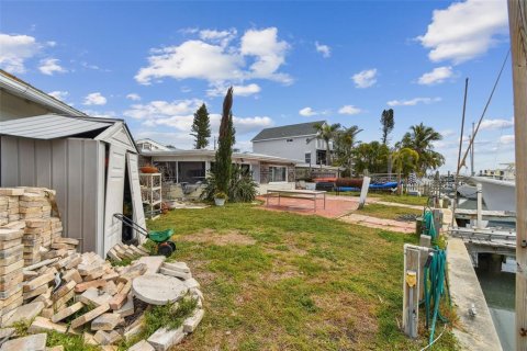 Casa en venta en Madeira Beach, Florida, 3 dormitorios, 146.97 m2 № 1628985 - foto 13
