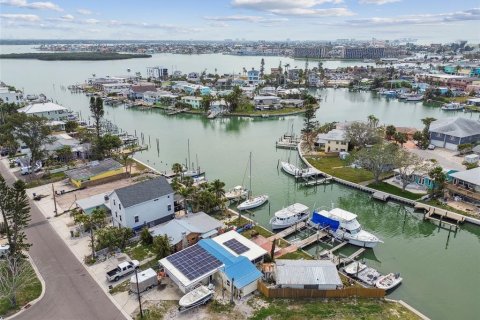 Casa en venta en Madeira Beach, Florida, 3 dormitorios, 146.97 m2 № 1628985 - foto 22
